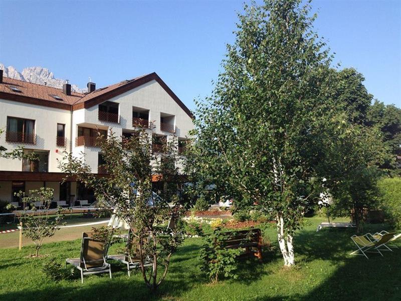 Sporthotel Tyrol San Candido Exterior photo